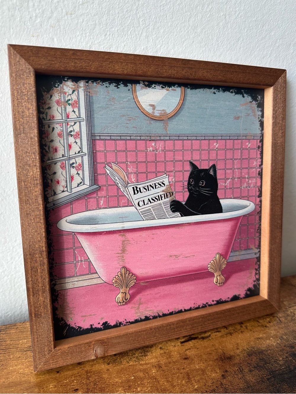 Framed Wooden Cat in Pink Bathtub Reading a Newspaper Wall Art Decor NWT - Picture 3 of 4